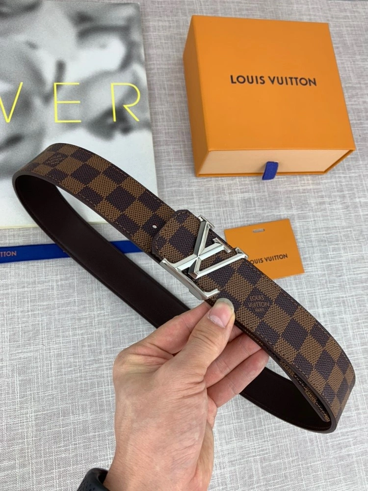 Breathable Louis Vuitton Belts 299901