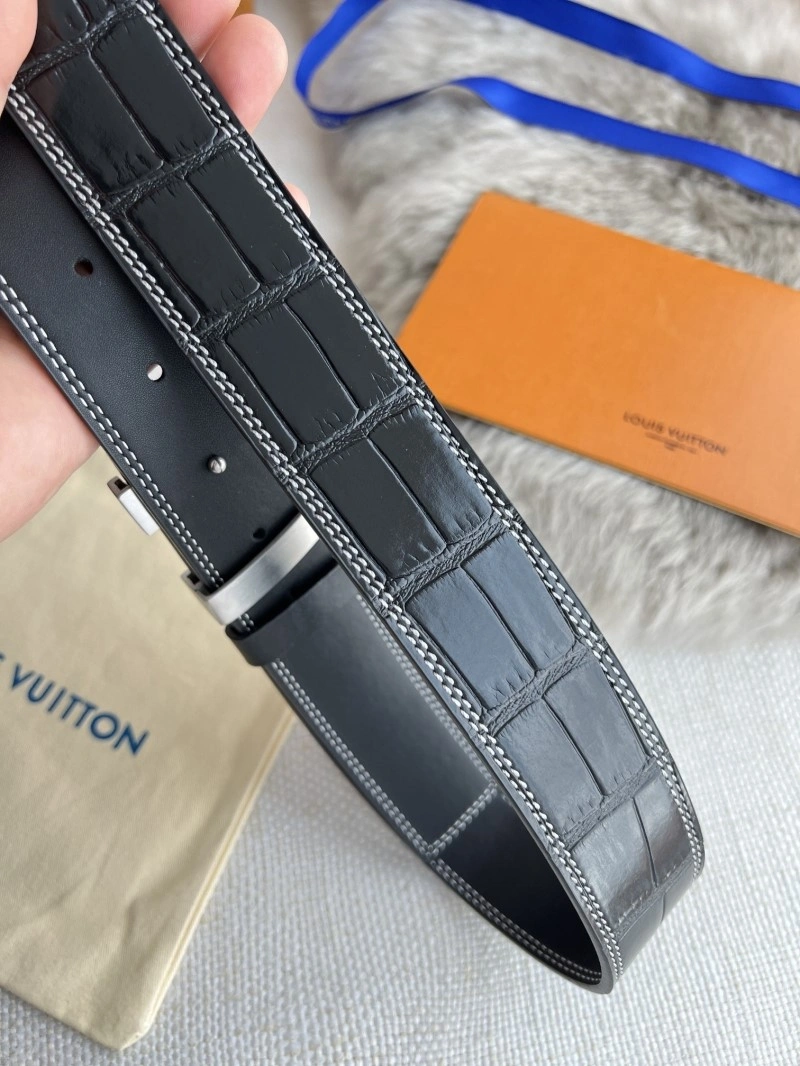 Sporty Louis Vuitton Belts 299888
