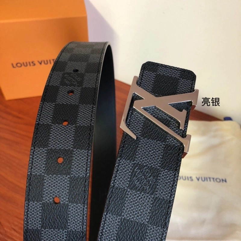 Louis Vuitton Belts Durable 299879