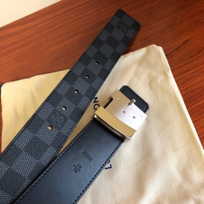 Louis Vuitton Belts Durable 299879