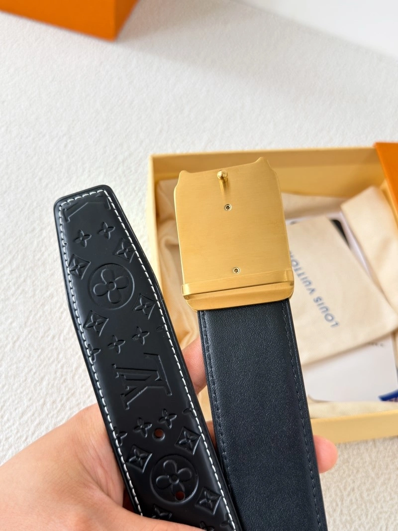 Modern Louis Vuitton Belts 299859
