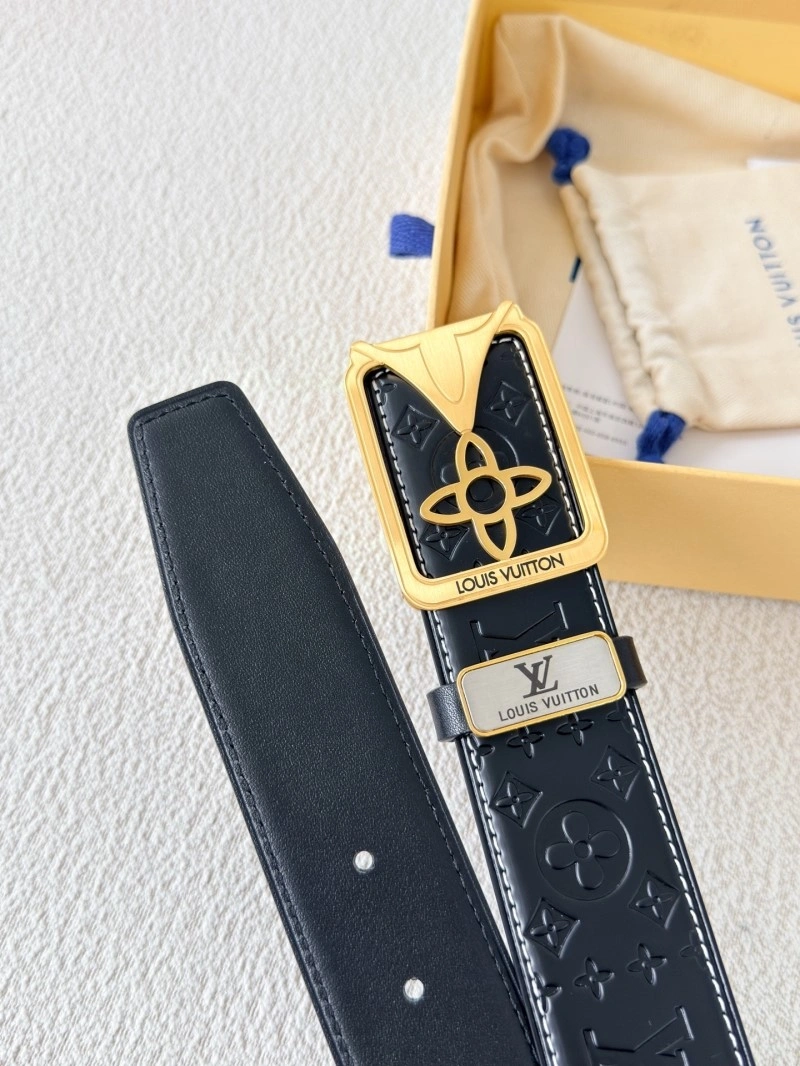 Modern Louis Vuitton Belts 299859