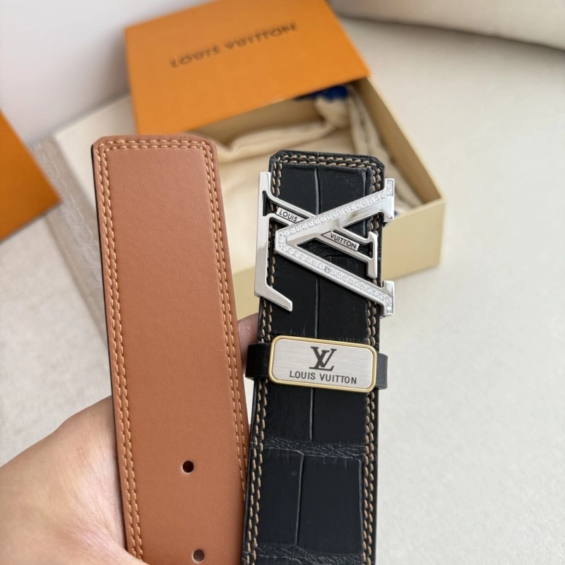 UrbanChic Louis Vuitton Belts 299861