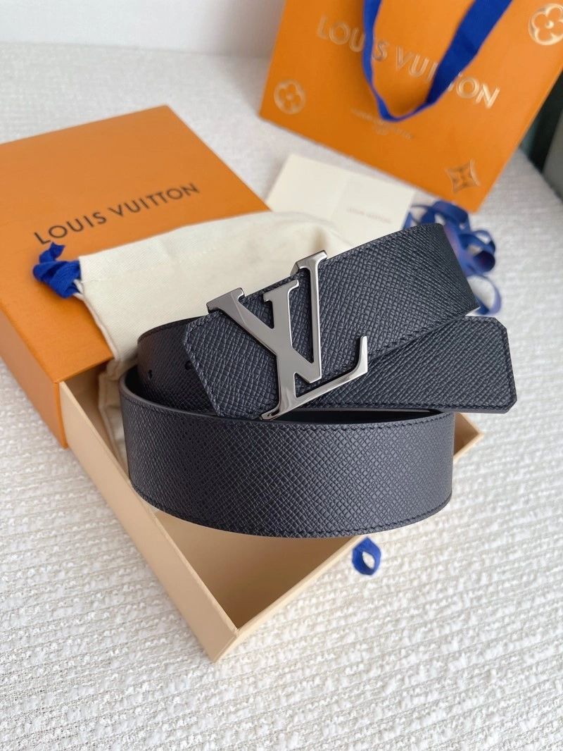 Louis Vuitton Belts Durable 299858