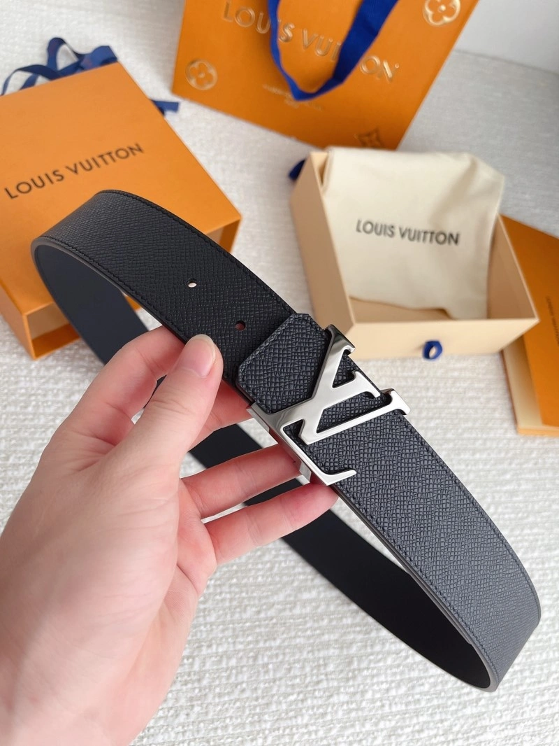 Louis Vuitton Belts Durable 299858