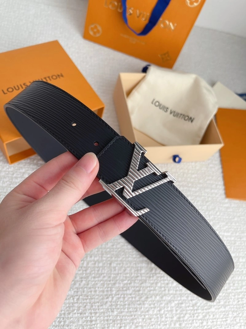 MultiPurpose Louis Vuitton Belts 299866
