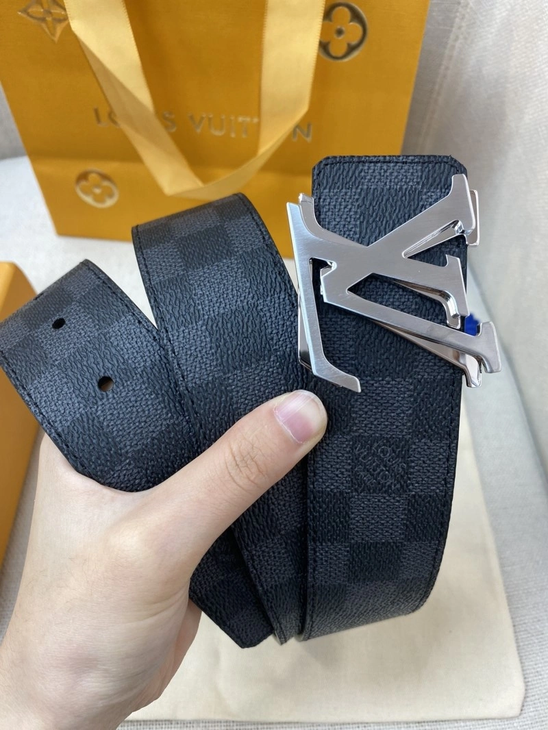 Lightweight Louis Vuitton Belts 299841