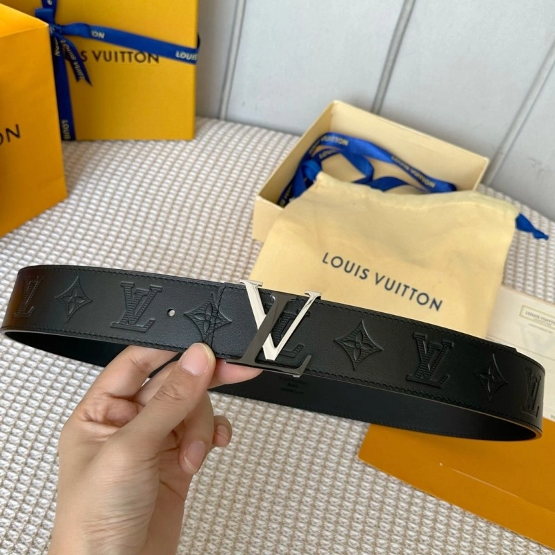 Classic Louis Vuitton Belts 299819