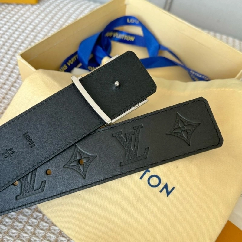 Classic Louis Vuitton Belts 299819