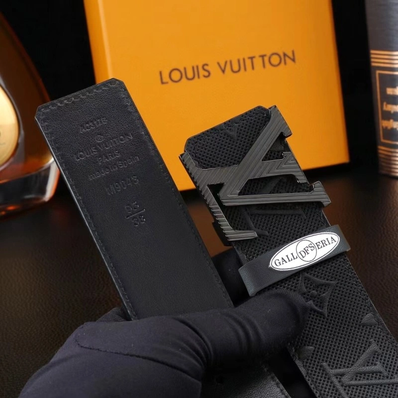 Vibrant Louis Vuitton Belts 299805