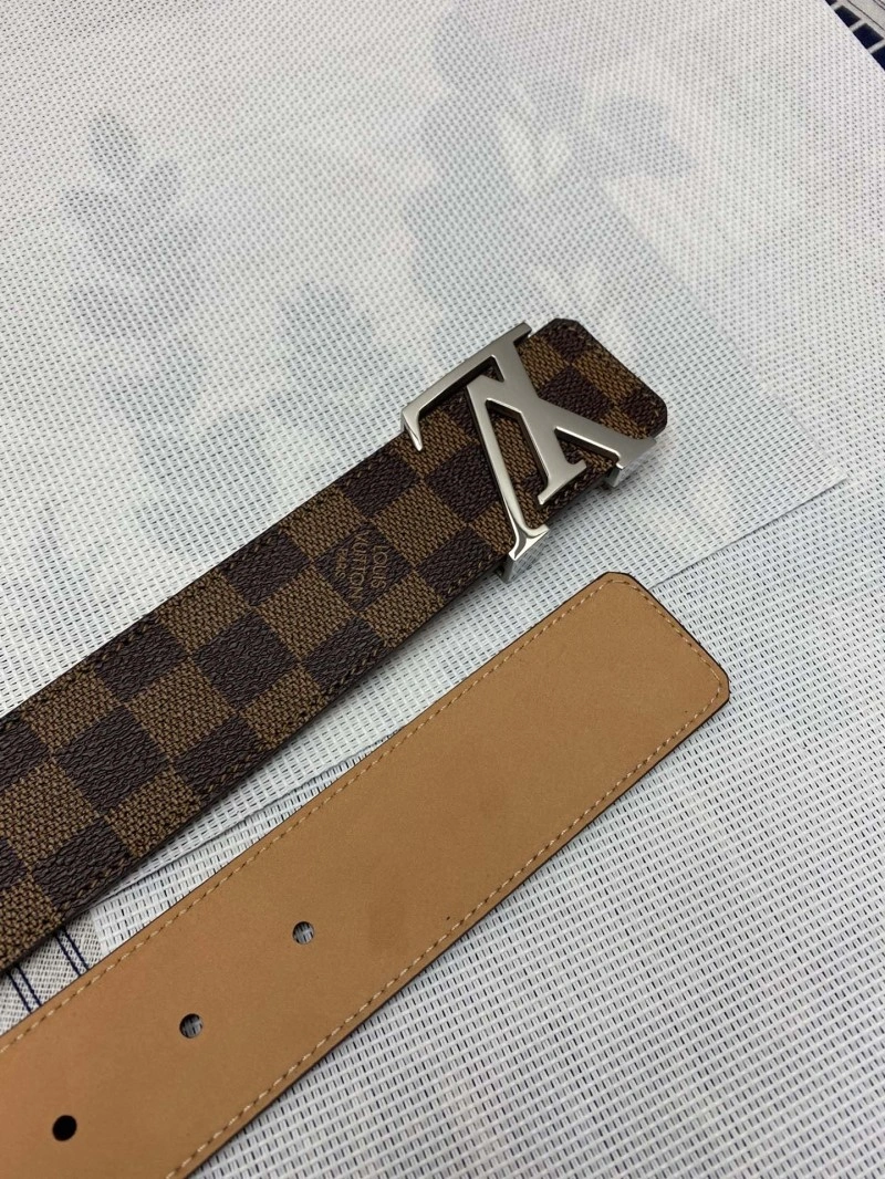 Sleek Louis Vuitton Belts 299803