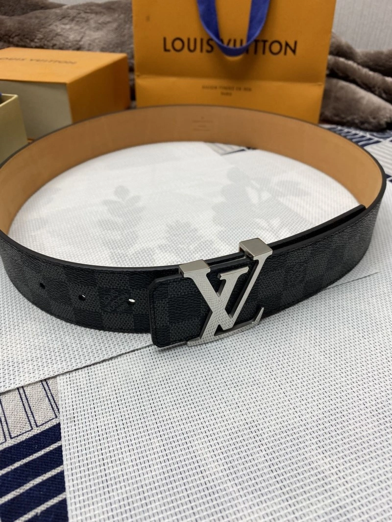 Louis Vuitton Belts Versatile 299782