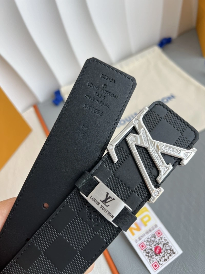 Colorful Louis Vuitton Belts 299770