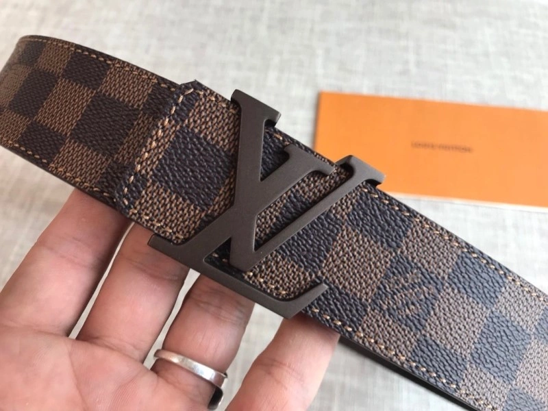 Louis Vuitton Belts UrbanChic 299787