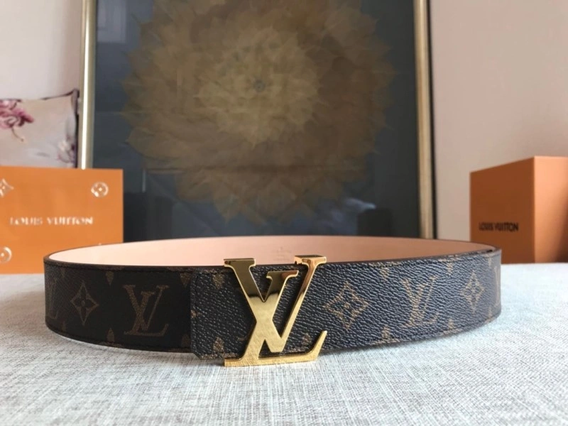 Casual Louis Vuitton Belts 299771