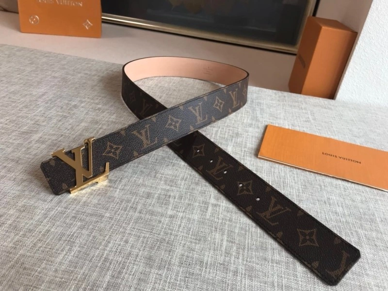 Casual Louis Vuitton Belts 299771