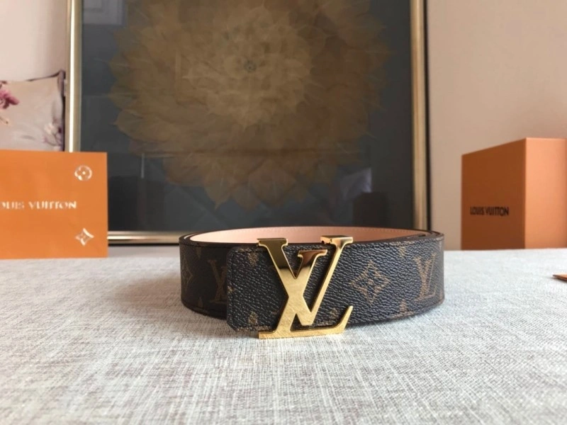 Casual Louis Vuitton Belts 299771
