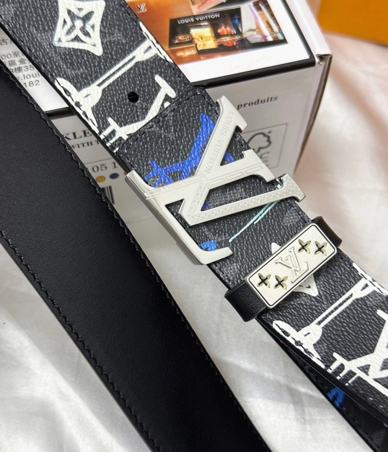 Louis Vuitton Belts UrbanChic 299788