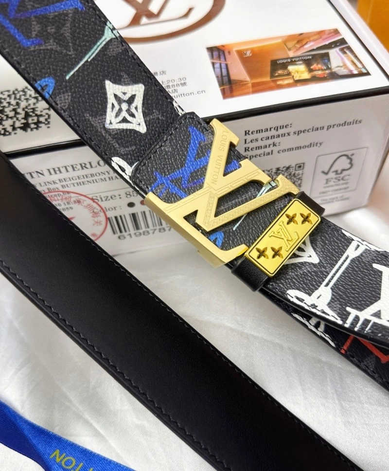 Louis Vuitton Belts UrbanChic 299788