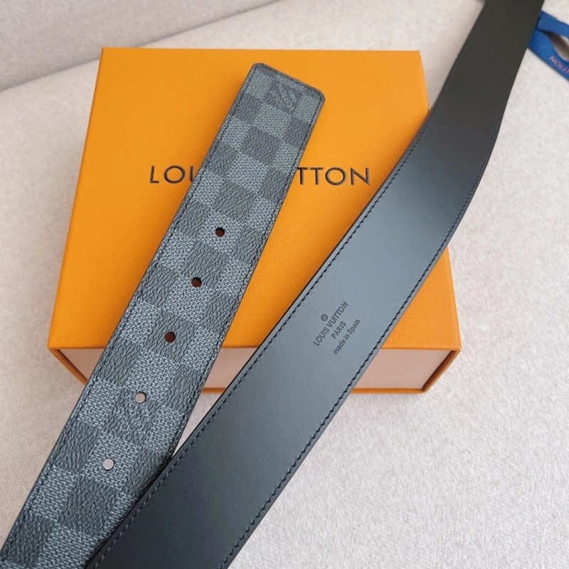 Lightweight Louis Vuitton Belts 299797