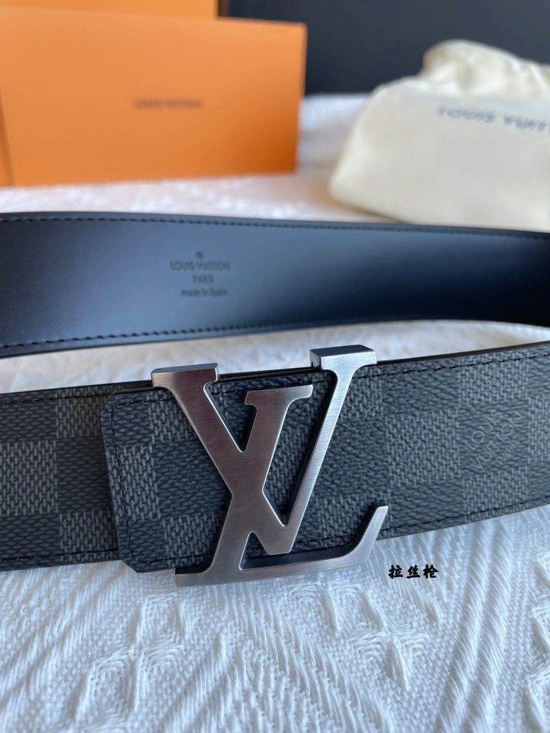 Breathable Louis Vuitton Belts 299768