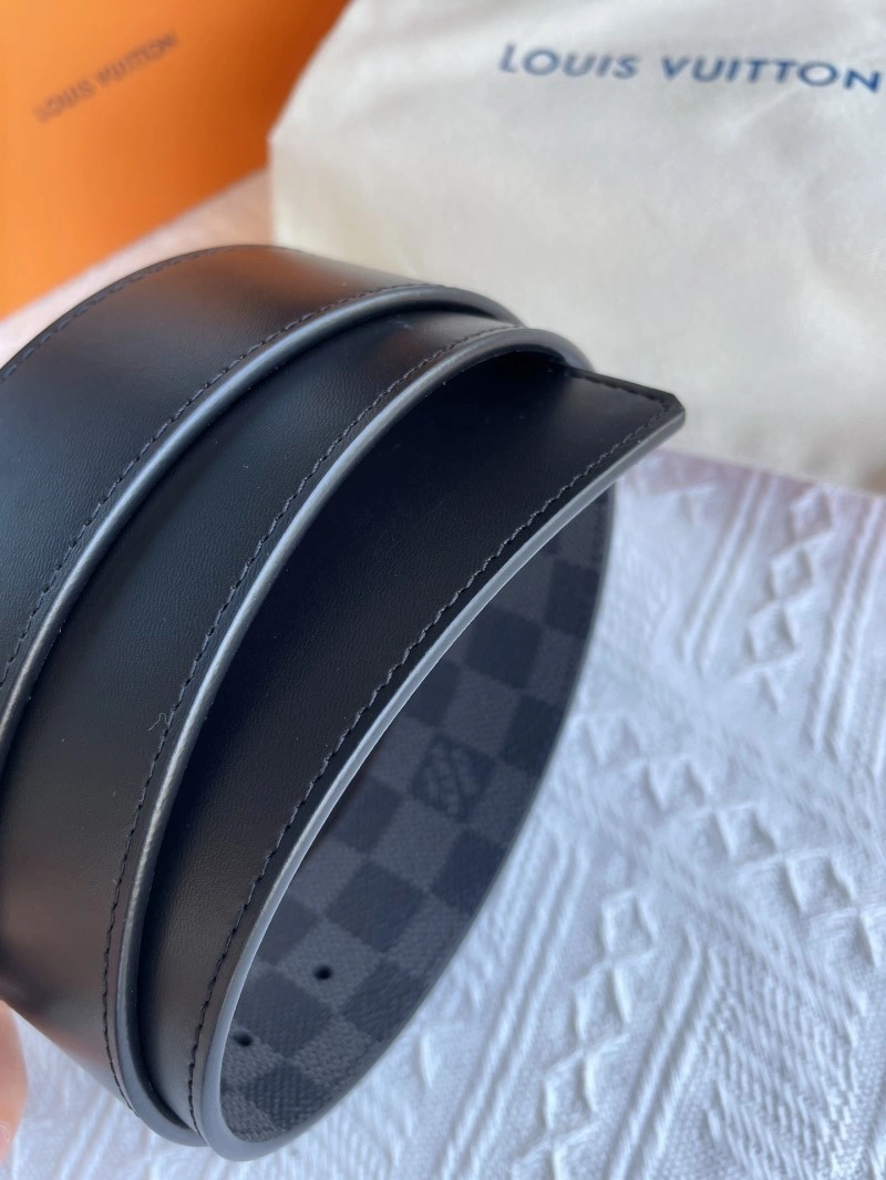 Breathable Louis Vuitton Belts 299768