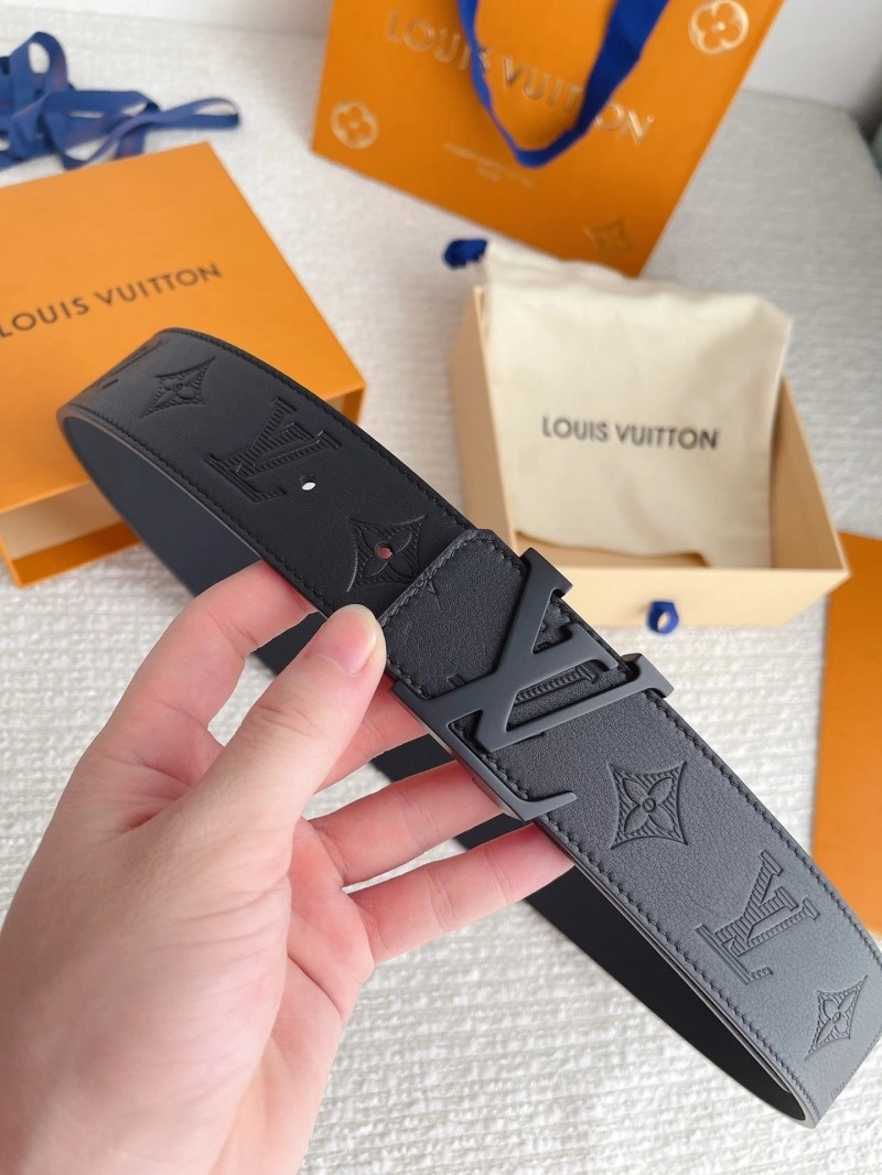 Lightweight Louis Vuitton Belts 299790