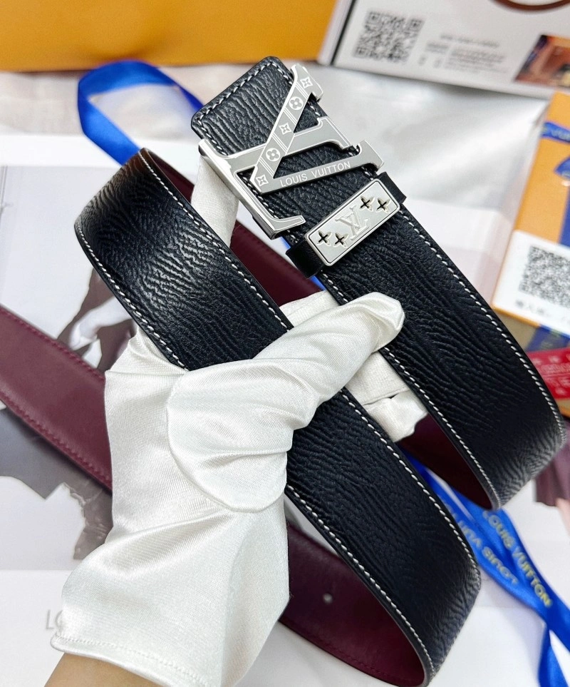 Unique Louis Vuitton Belts 299729