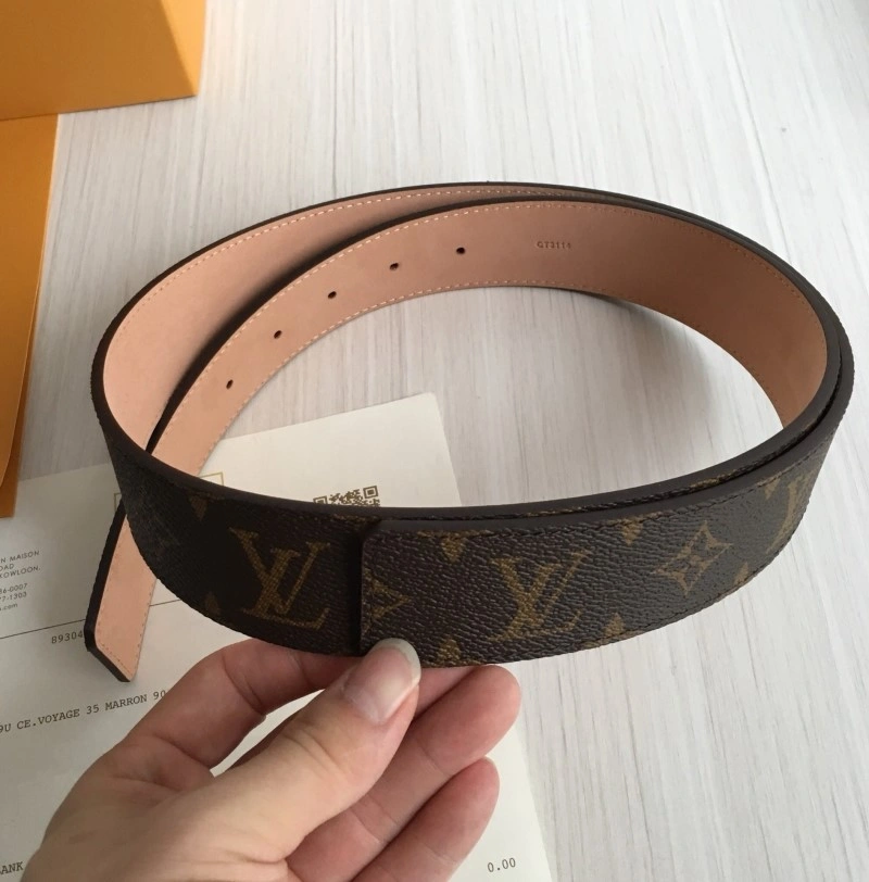 EyeCatching Louis Vuitton Belts 299718