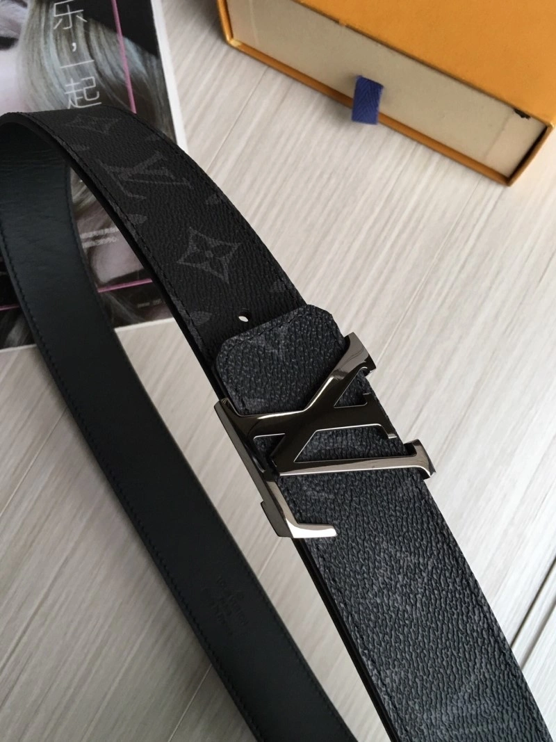 Louis Vuitton Belts Bright 299715