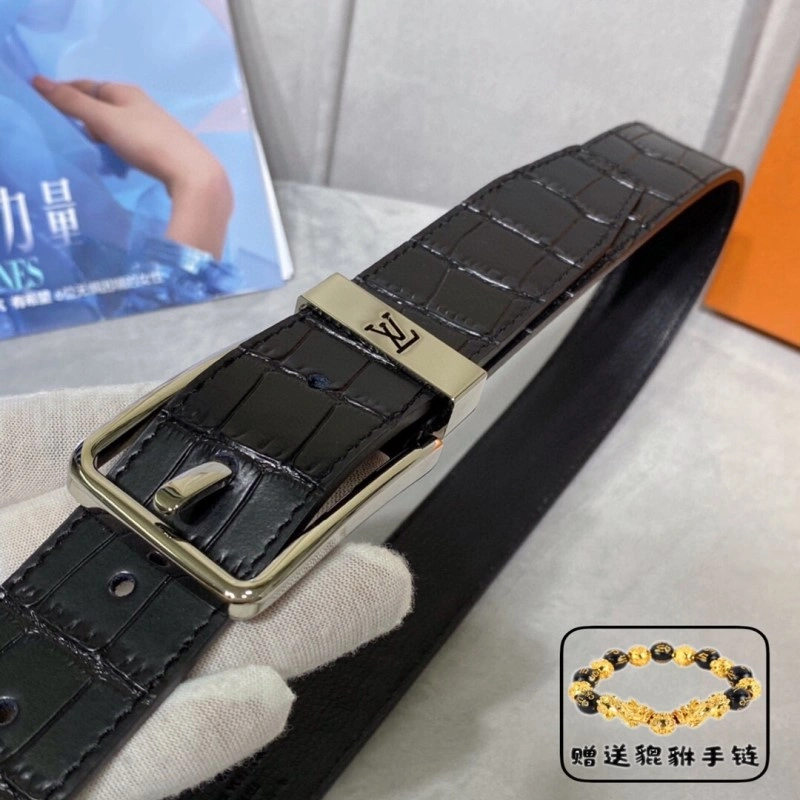Contemporary Louis Vuitton Belts 299689