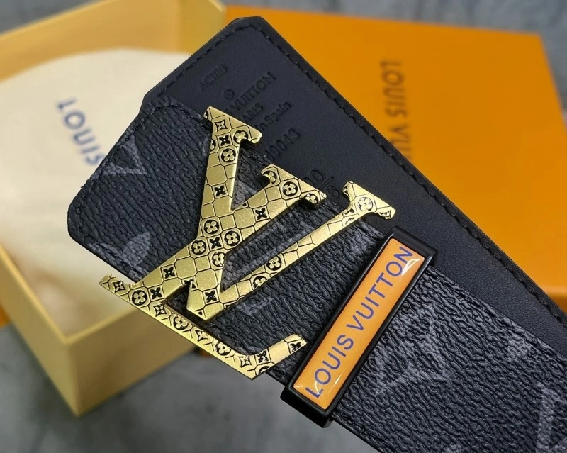 WellDesigned Louis Vuitton Belts 299656