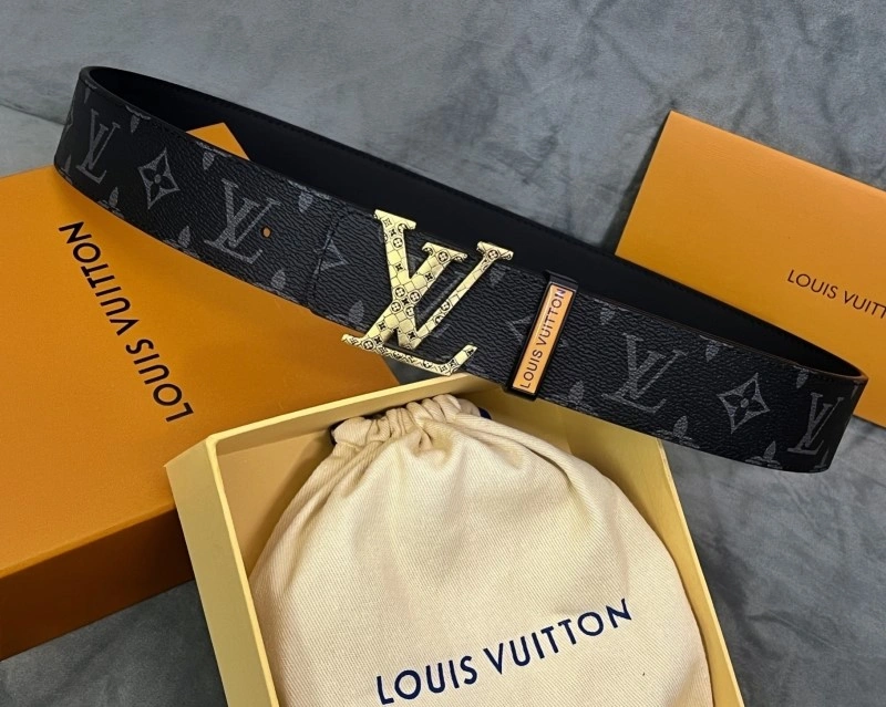 WellDesigned Louis Vuitton Belts 299656