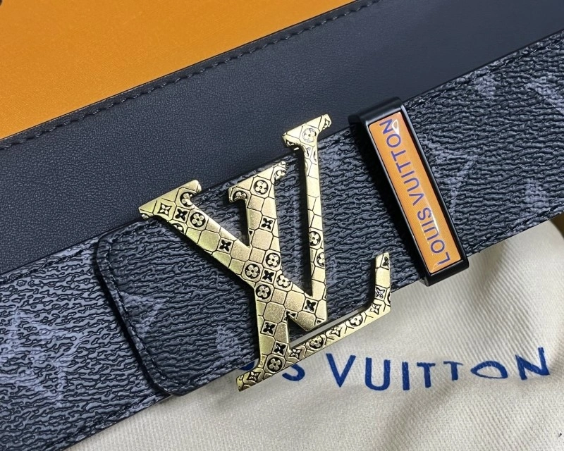 WellDesigned Louis Vuitton Belts 299656