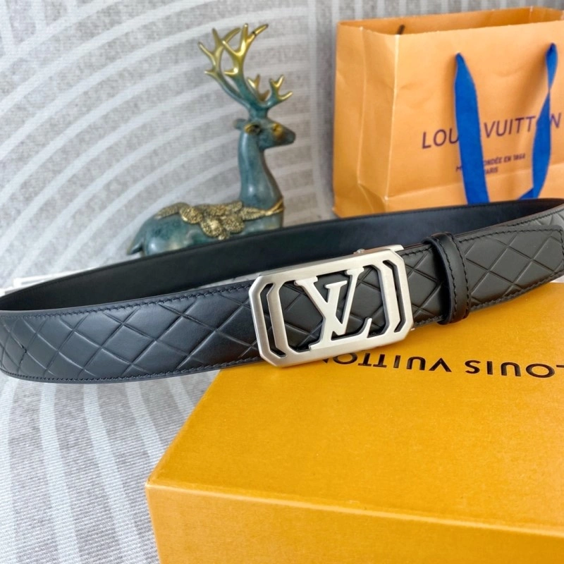 Louis Vuitton Belts Bright 299627