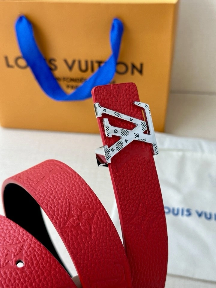 Seasonal Louis Vuitton Belts 299589