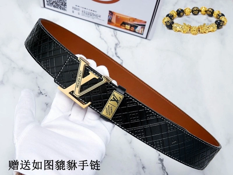 Compact Louis Vuitton Belts 299579