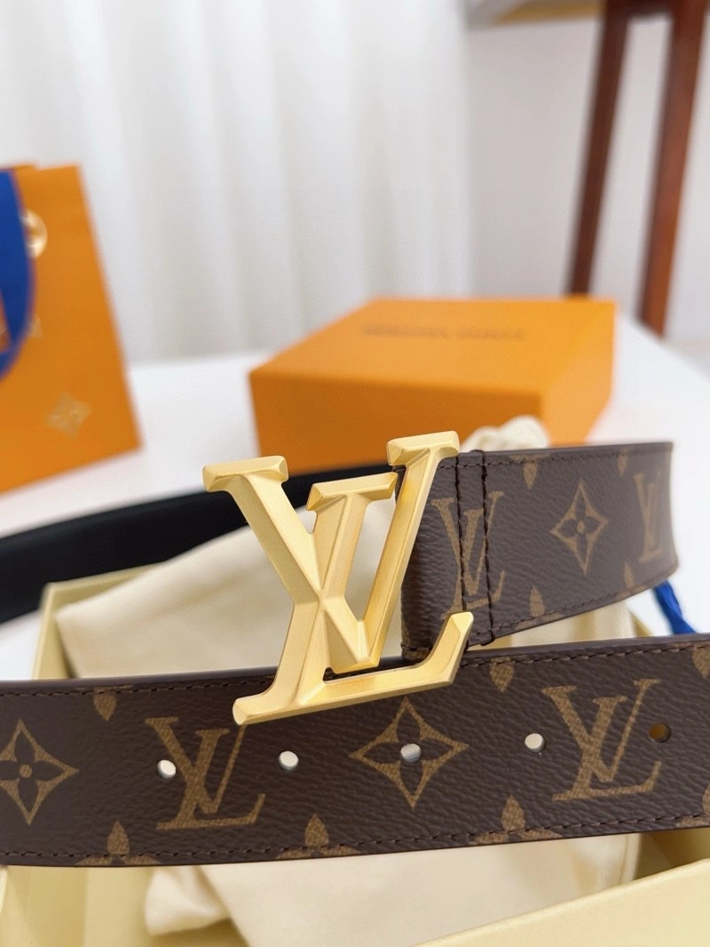 Casual Louis Vuitton Belts 299549
