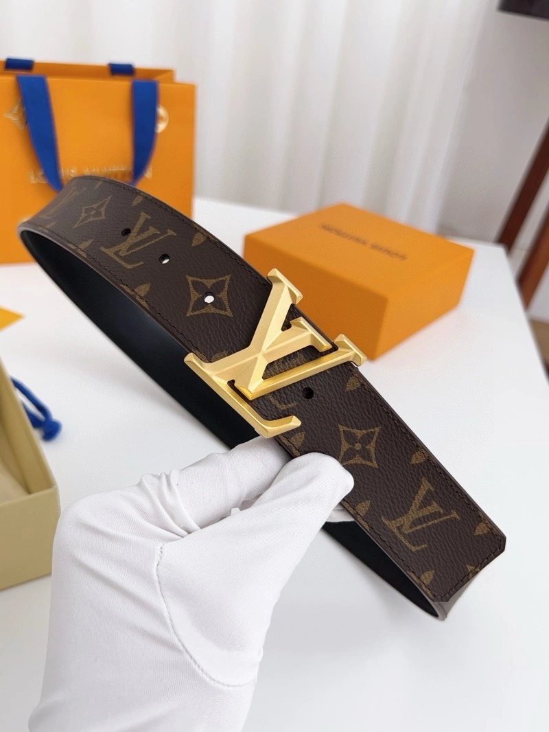Casual Louis Vuitton Belts 299549