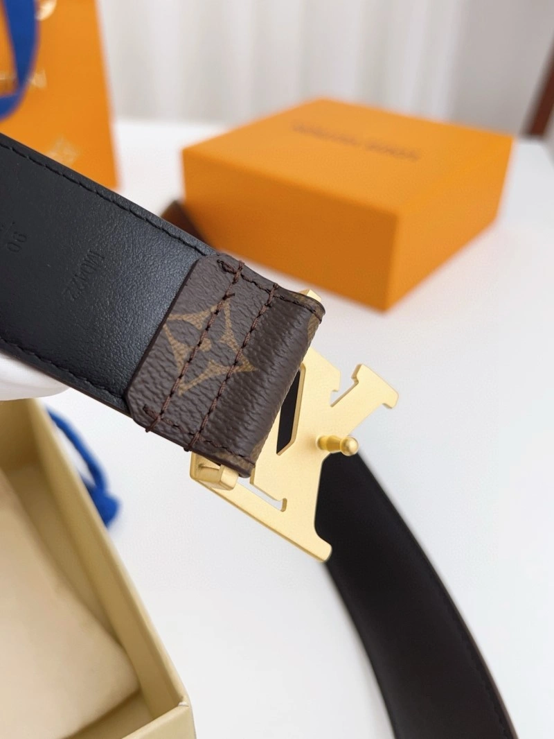 Casual Louis Vuitton Belts 299549