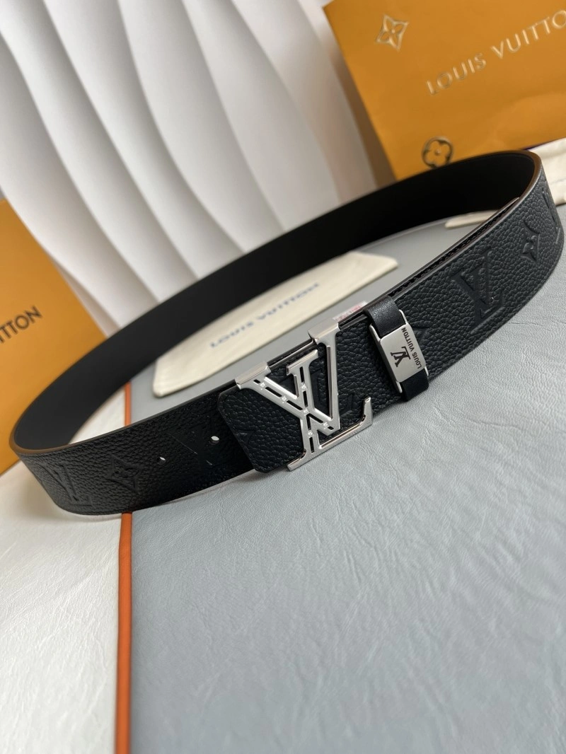 Packable Louis Vuitton Belts 299545