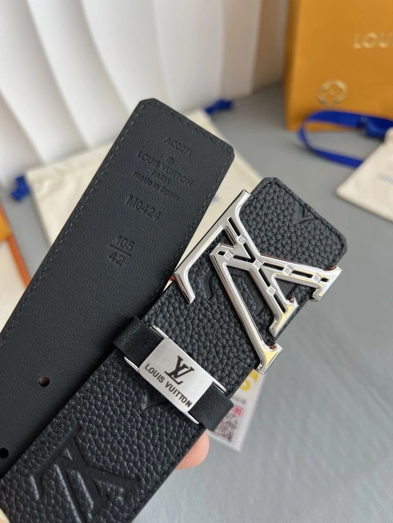Packable Louis Vuitton Belts 299545