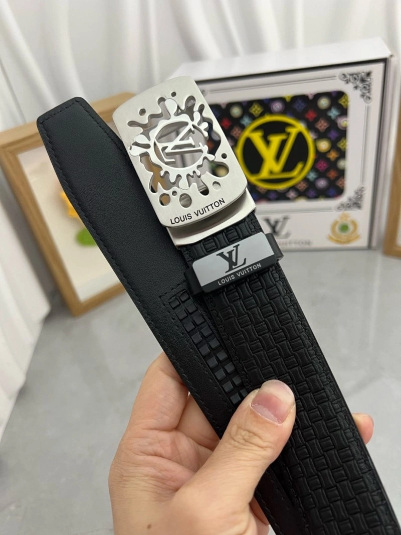 Contemporary Louis Vuitton Belts 299515