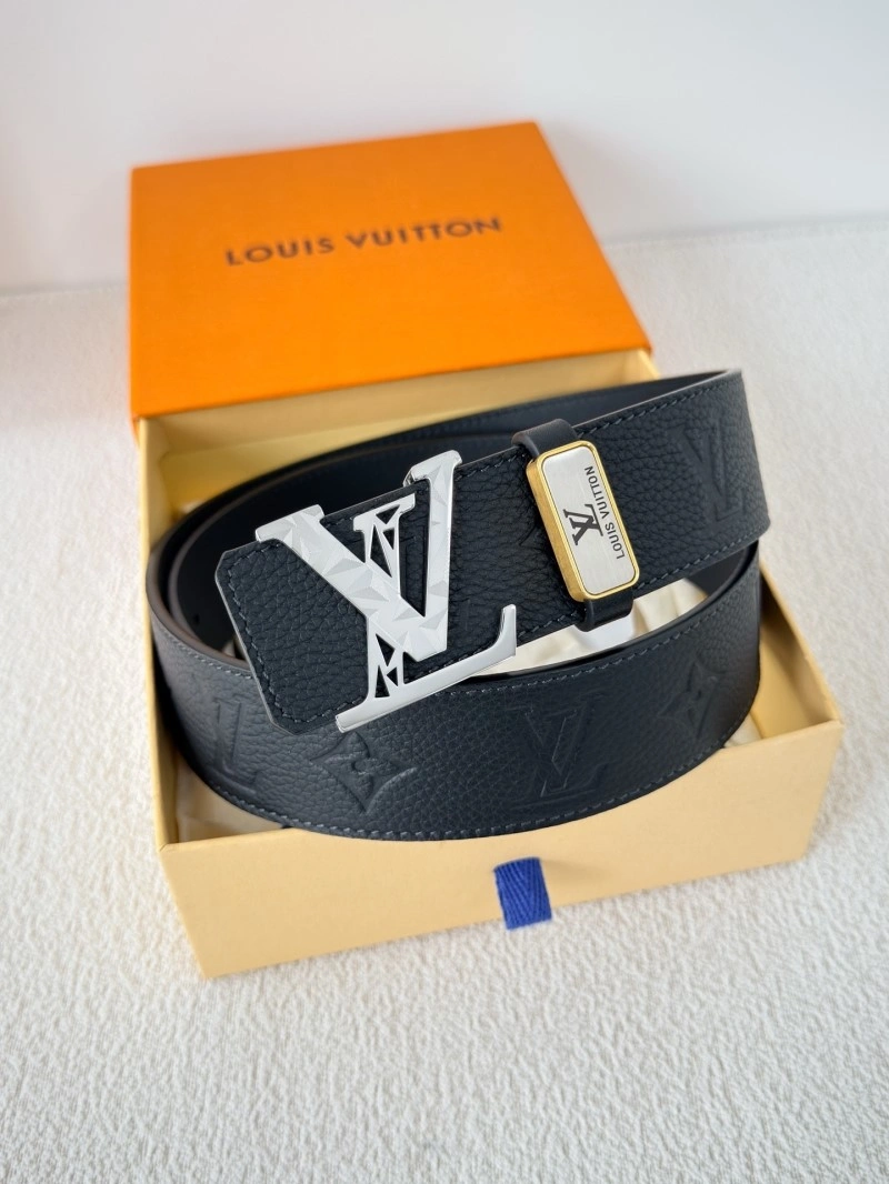 Minimalist Louis Vuitton Belts 299536