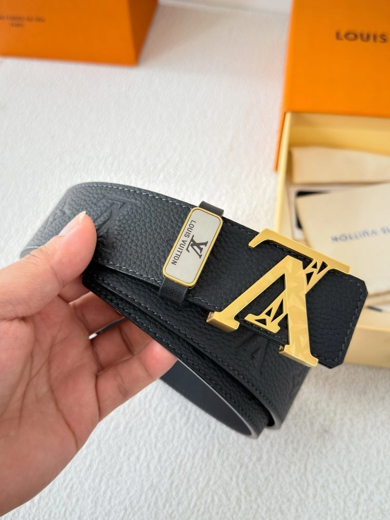 Minimalist Louis Vuitton Belts 299536