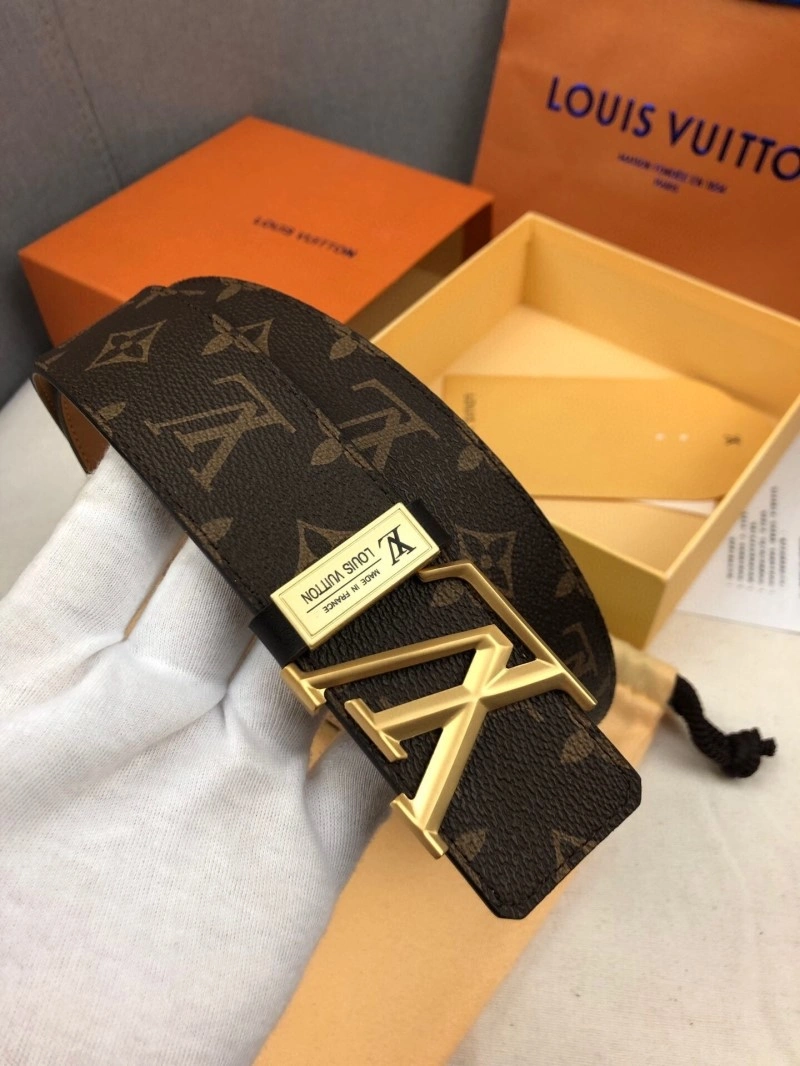 Breathable Louis Vuitton Belts 299489