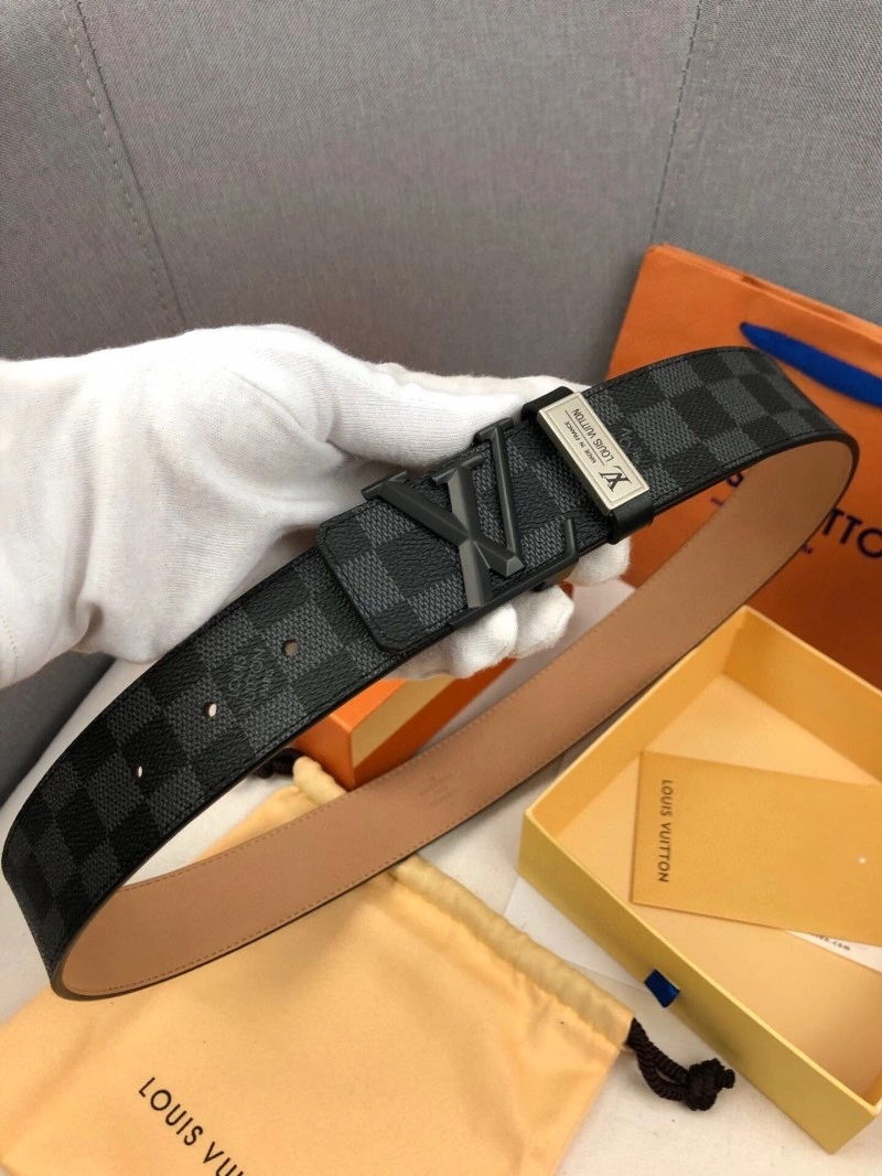 Soft Louis Vuitton Belts 299478