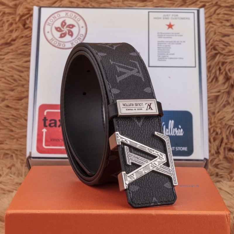 UrbanChic Louis Vuitton Belts 299485