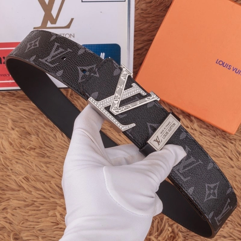 UrbanChic Louis Vuitton Belts 299485