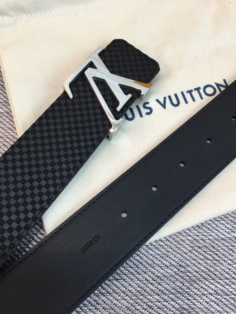 Louis Vuitton Belts Practical 299454
